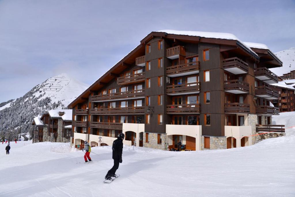 Appartement Skissim Select - Résidence Licorne by Travelski AGENCE OFFICE IMMOBILIER DE LA PLAGNE 73210 MACOT LA PLAGNE 73210 La Plagne