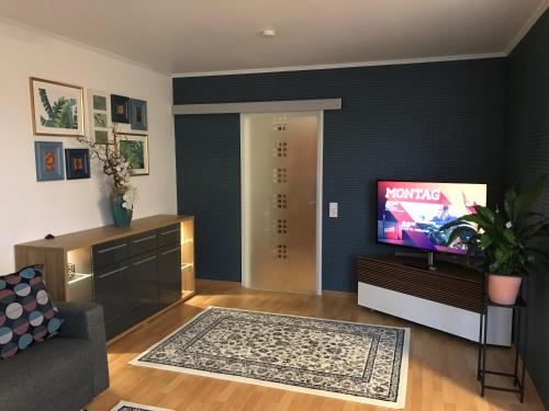 Sky 2 room comfort apartment Lindenhof