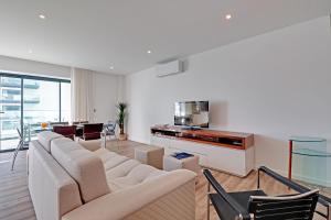 Sky Beach Apartment