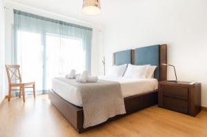 Sky Terrace - Sea Views & BBQ by Silver Prop