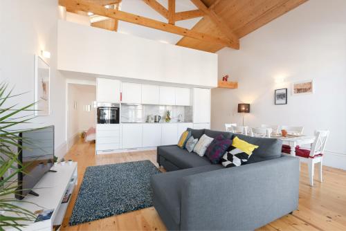 Skylight Apartment
