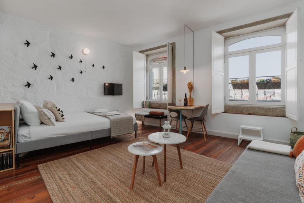 Skyline Cosy House, Downtown Porto near metro 16 Rua do Cativo 3 Frt, 4000-098 Porto