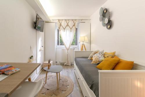 Small and functional studio in a charming residence