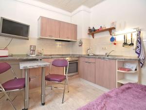 Small modern apartment in J hstadt with terrace