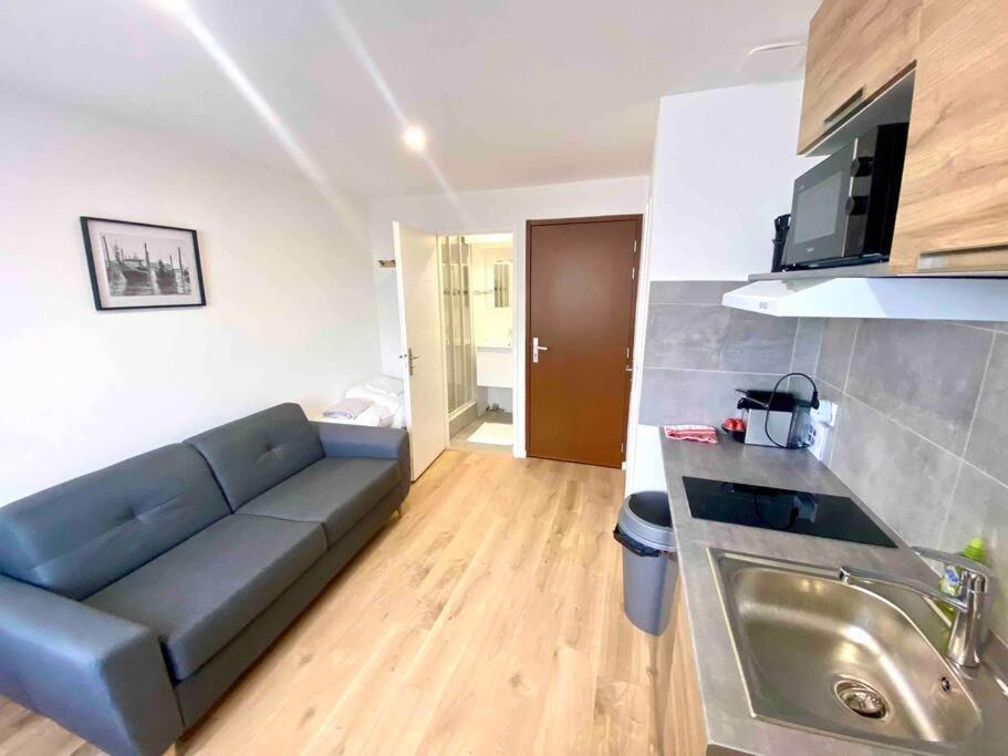 Appartement SOBNB Genève 3 - Petit studio proche douane 119 Rue de Genève 74240 Gaillard