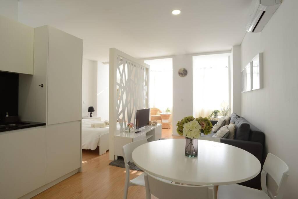 Appartement Softly Porto 845 Rua de Fernandes Tomás 4000-220 Porto