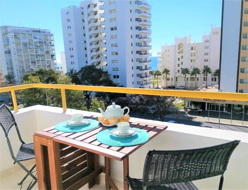 Appartement Sol europa- Vista Mar, 150mt Praia, Wifi Avenida Sá Carneiro Edf. Sol Europa 8125-092 Quarteira