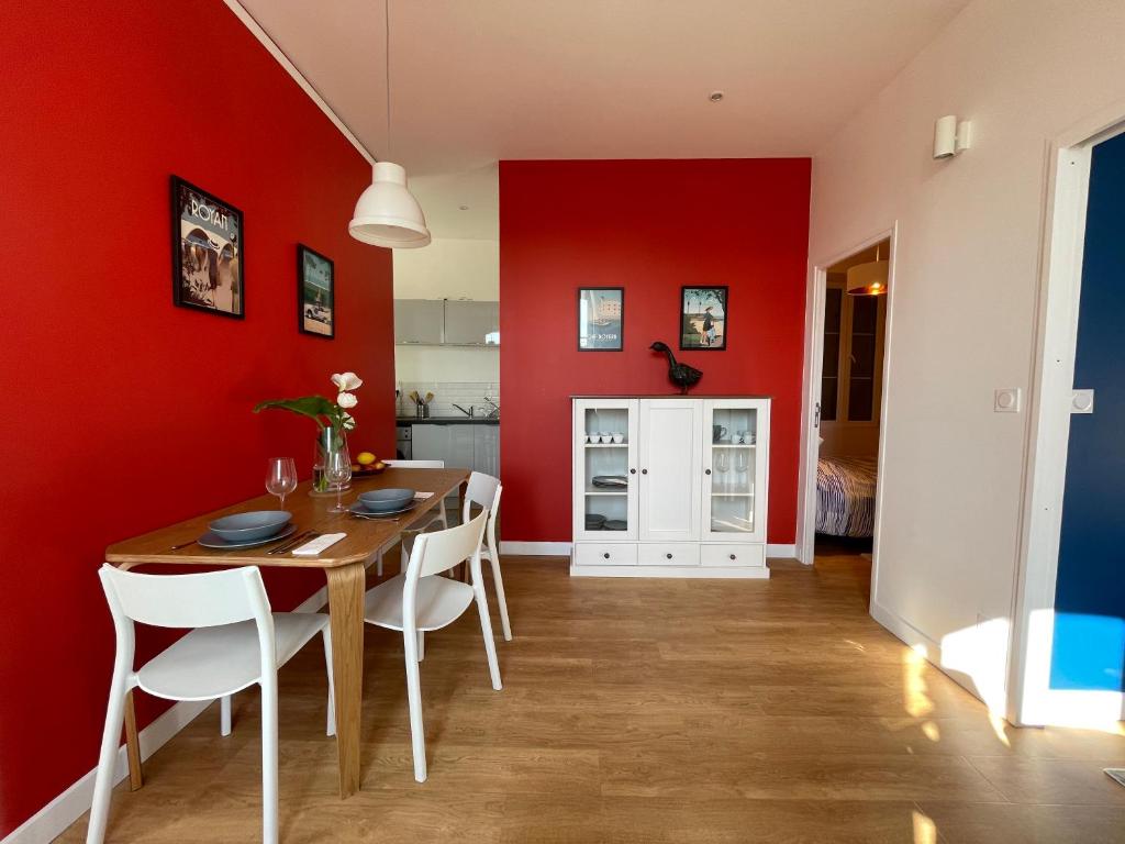 Appartement Sole' Île - 2 Chambres - Superbe - Vue - les Halles 18 Rue du Soleil 79000 Niort