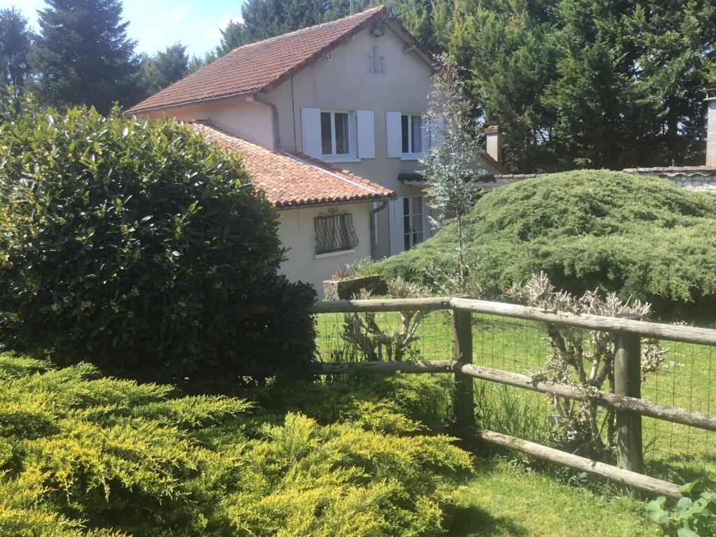 Soleil et Montagne Bâtiment E