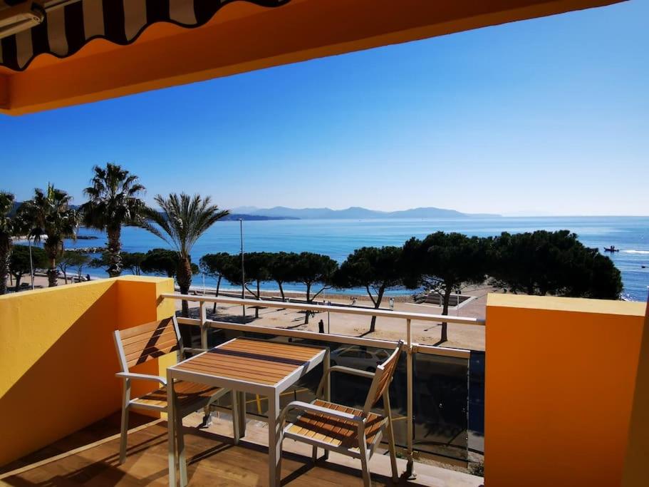 Appartement SoléRio - Studio Climatisé Face à la mer 37 Avenue Franklin Roosevelt 13600 La Ciotat