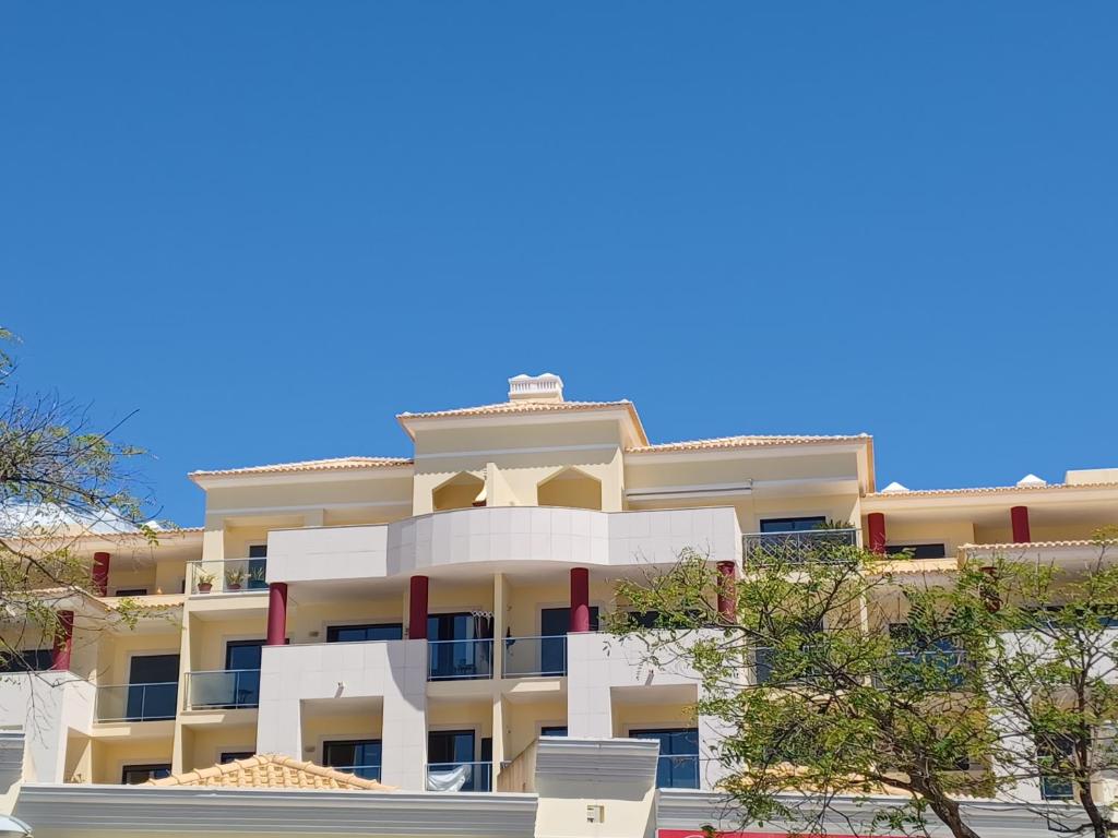 Somar Olhos de Água Albufeira Caminho Vale da Azinheira EDF Somar, Apartamento L, lote B, 8200-633 Albufeira