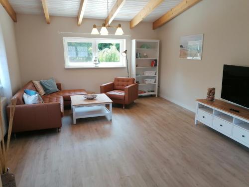 Sommerhaus mit Dachterrasse & Parkplatz NEU! - ABC324