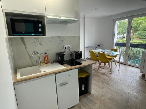 Somptueux appartement rénové proche du RER A
