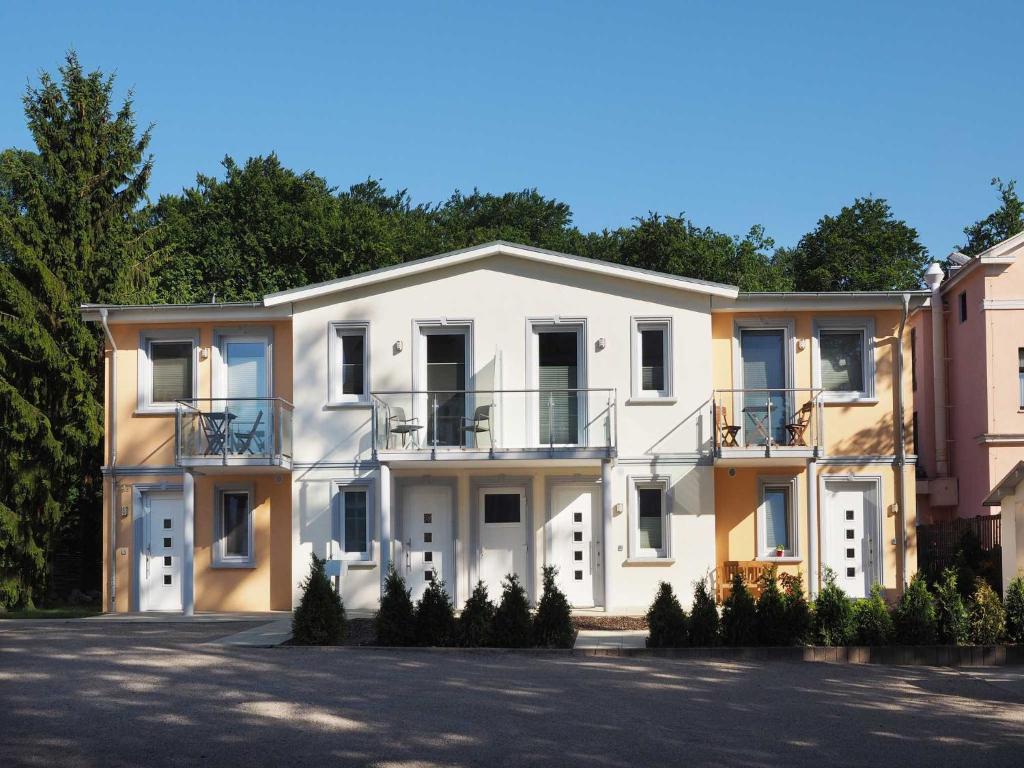 Appartement Sonnenhof 04 Lindenstraße 4a 17424 Heringsdorf