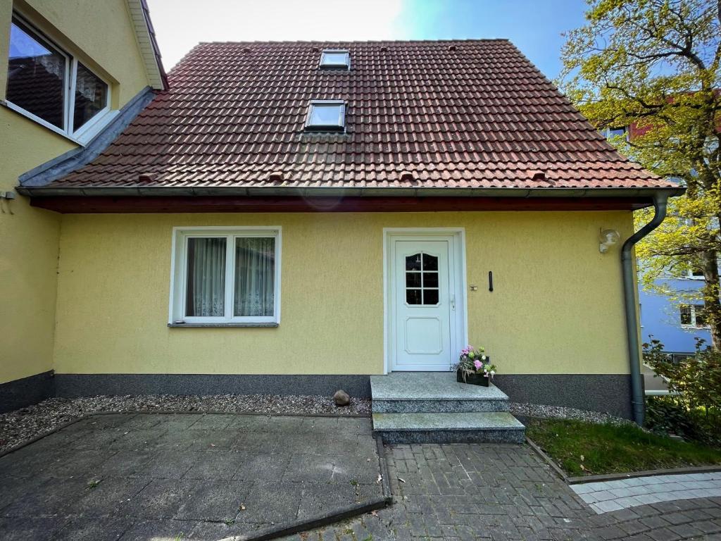 Appartement Sonnenstraße 3 App. 2 3 Sonnenstraße 18609 Binz