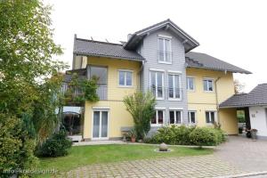 Sonnige Ferienwohnung, Rollstuhlgerecht, Hunde willkommen