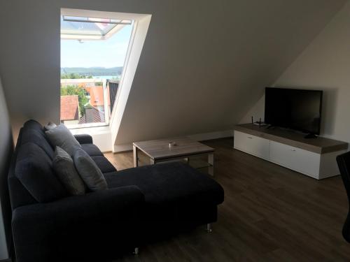 Sonniges 4 **** DG-Apartment mit Aufzug+Seeblick