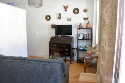 Sostoa Studio Porto, by Flat in Porto