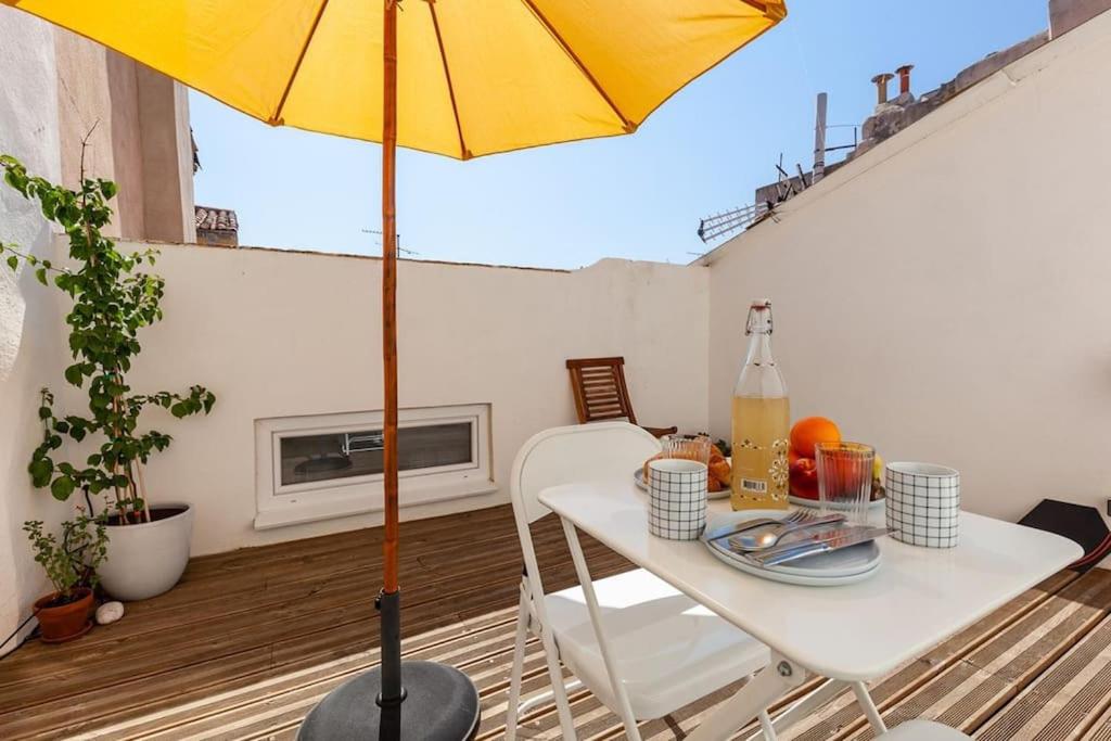 Appartement Souleiado - Loft de Prestige RoofTop 35 rue Baussenque 13002 Marseille
