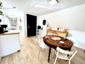 Sous les toits avec garage et terrasse à Ribeauville