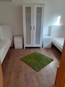 Souterrain Apartment Laatzen