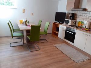 Appartement Souterrain Apartment Laatzen 6 Würzburger Straße 30880 Hanovre Basse-Saxe