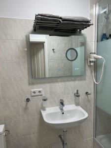 Souterrain Studio-Apartment