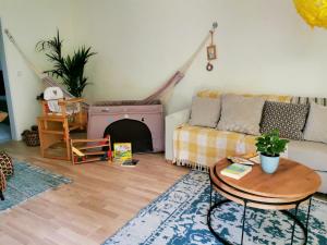 Souterrainwohnung mit großem Garten und Sauna
