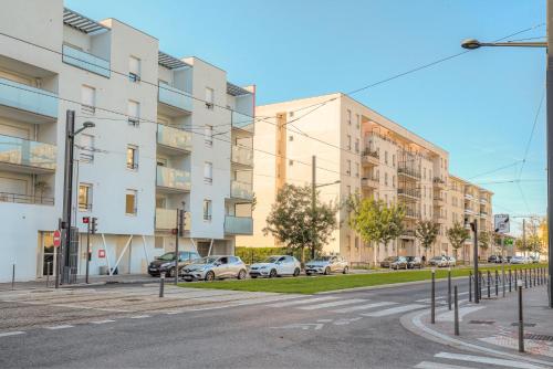 Spacieux 3CH proche transport avec WIFI gratuite