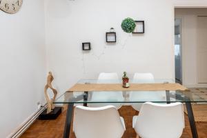 Spacieux appartement, 2 chambres, centre-ville