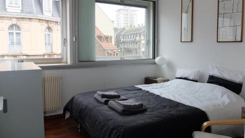 Spacieux Appartement avec Vue sur les Quais