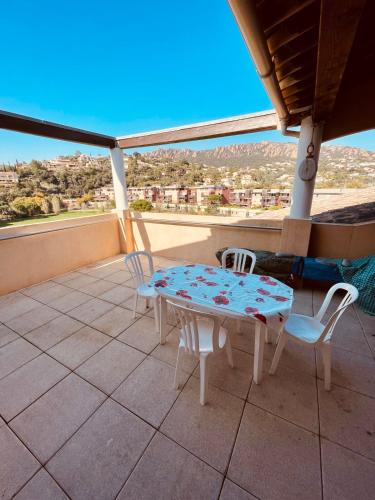 Spacieux Appartement Climatisé  Dernier étage