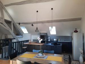 SPACIEUX APPARTEMENT LUMINEUX DE 125 M2