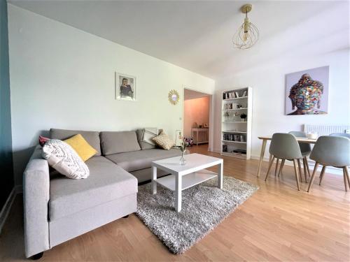 Spacieux appartement lumineux proche hyper-centre