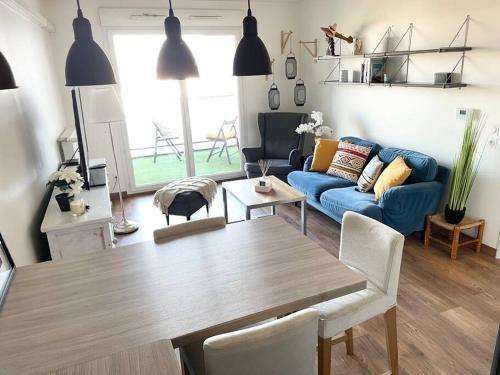 Spacieux, calme & Lumineux Appart avec Balcon