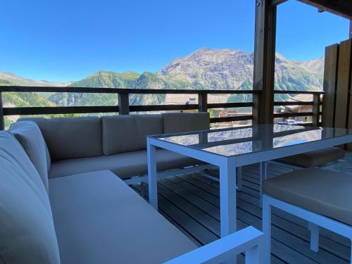 Spacieux & Chaleureux Apt avec vue panoramique