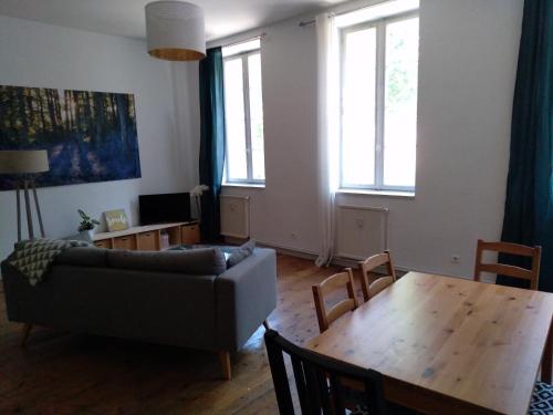 Appartement Appartement spacieux de 100m2 à deux pas du centre ville de Carcassonne 35 Boulevard Barbès Carcassonne