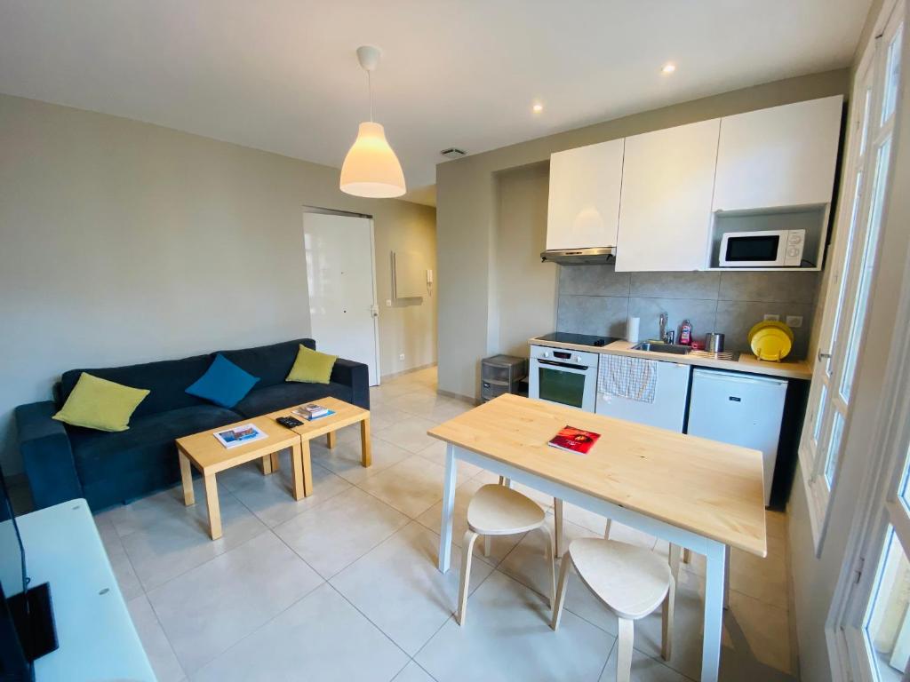 Spacieux duplex sous combles.