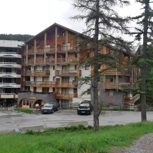 Spacieux et Fonctionnel dans Ecrin des Neiges