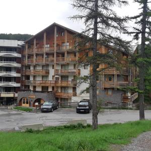 Appartement Spacieux et Fonctionnel dans Ecrin des Neiges 404 Résidence Ecrin des Neiges Allée Hubert Aicardi 05560 Vars Provence-Alpes-Côte d\'Azur