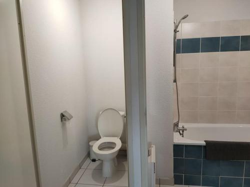 Spacieux et joli appartement de 2 à 4 personnes • Parking • Wifi