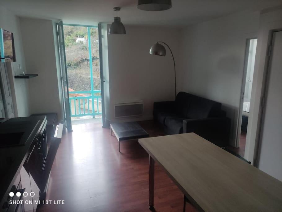 Appartement Spacieux et lumineux 2 pièces Quartier bourgade 06450 Roquebillière