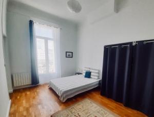 Spacieux et lumineux appartement vue mer Joliette