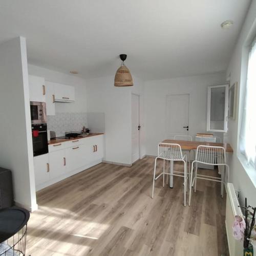 Spacieux studio dans résidence avec parking privé