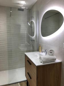 Spacieux studio entièrement rénové