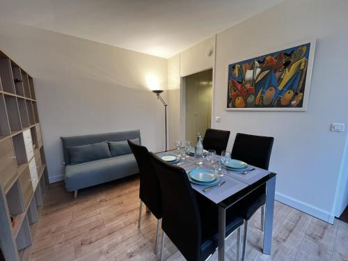 Spacieux studio sur jardin, beaucoup de charme