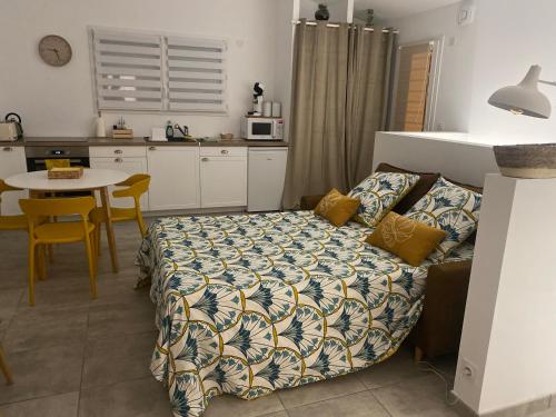 Appartement Spacieux T2 proche stade Brutus et Giral 12 Rue Edouard Manet 66000 Perpignan Languedoc-Roussillon