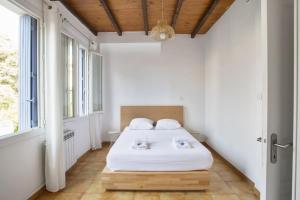 Spacious 1br near the Old Port & the train station of La Ciotat Welkeys