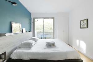 Appartement Spacious And Bright Apt With Terrace Wifi 31 Rue Cino del Duca 75017 Paris Île-de-France