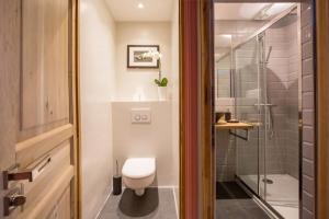 Spacious and Charming 2 Bedroom flat à Madeleine